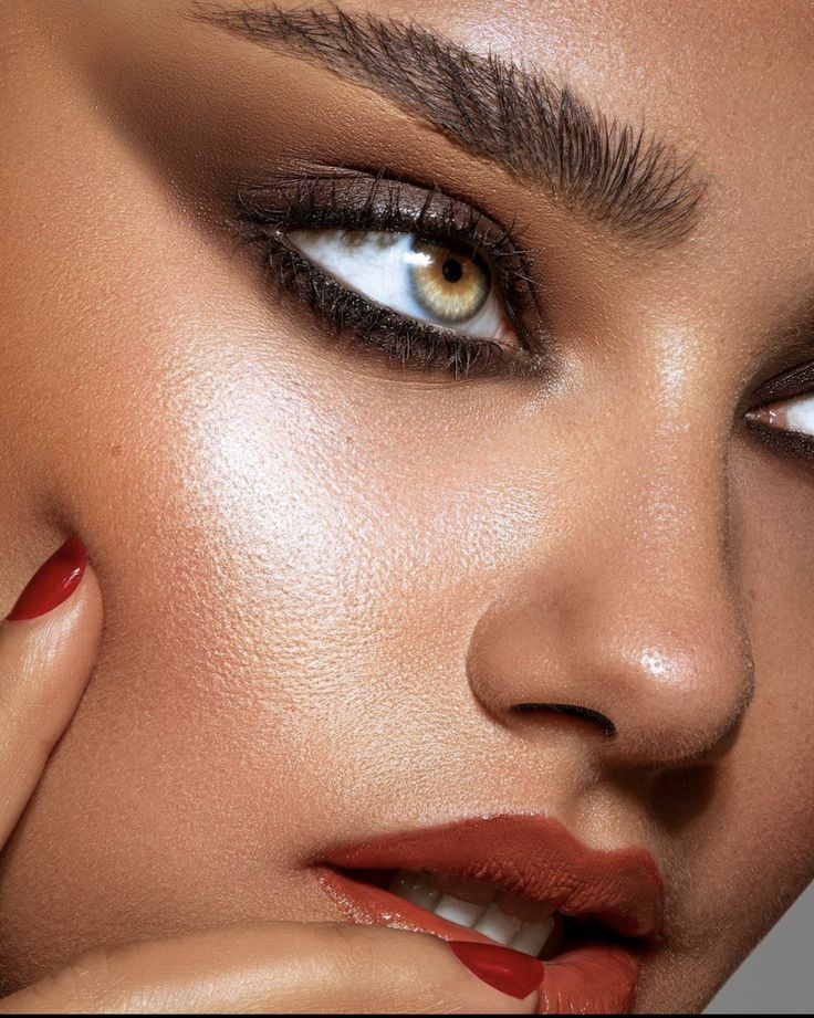 MachiajProfesional_BeautySalon Chișinau_ Beauty Avenue_Natalia Mija